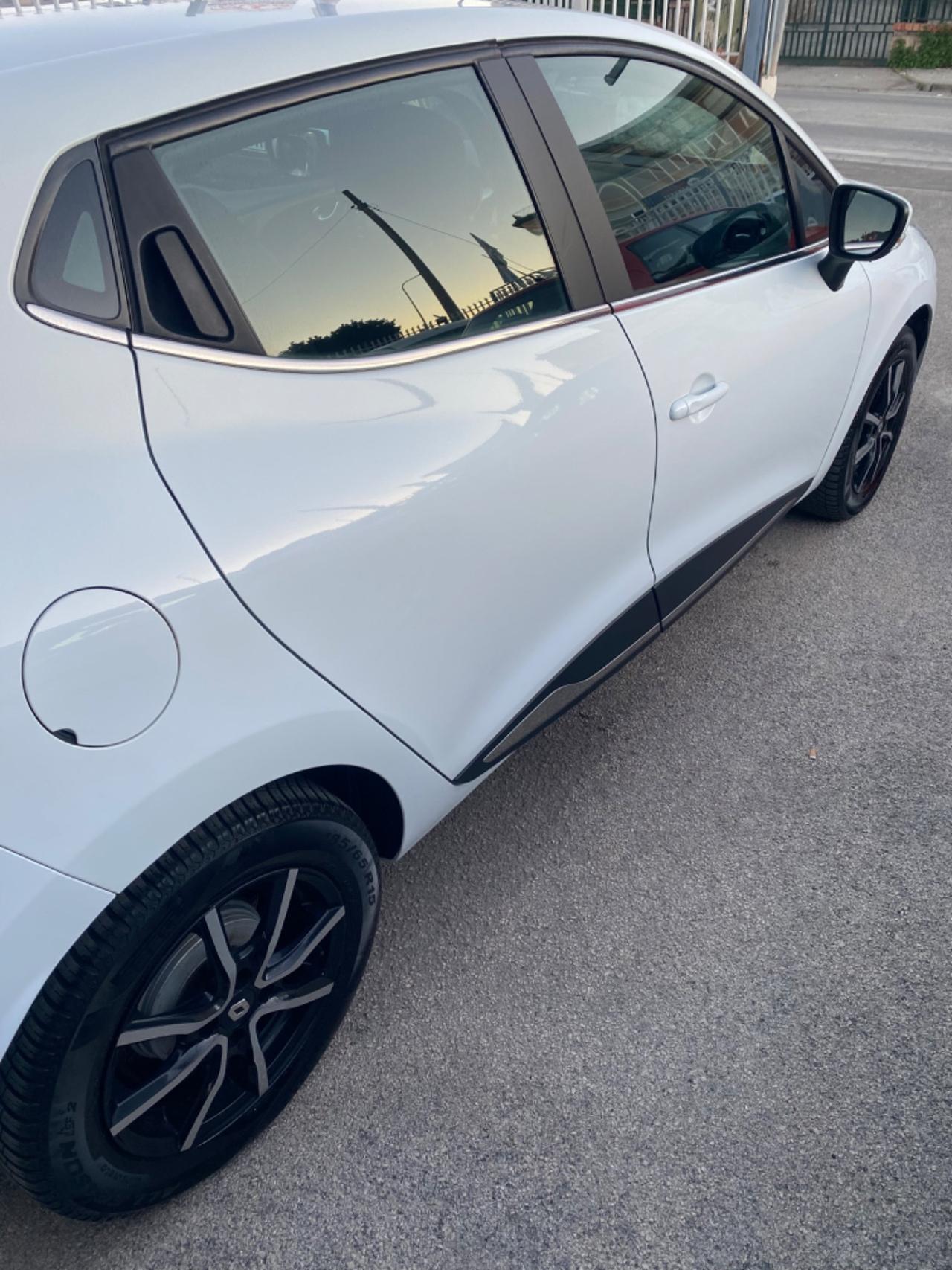 Renault Clio GPL Fine 2017 Full Navi Led TAGLIANDA