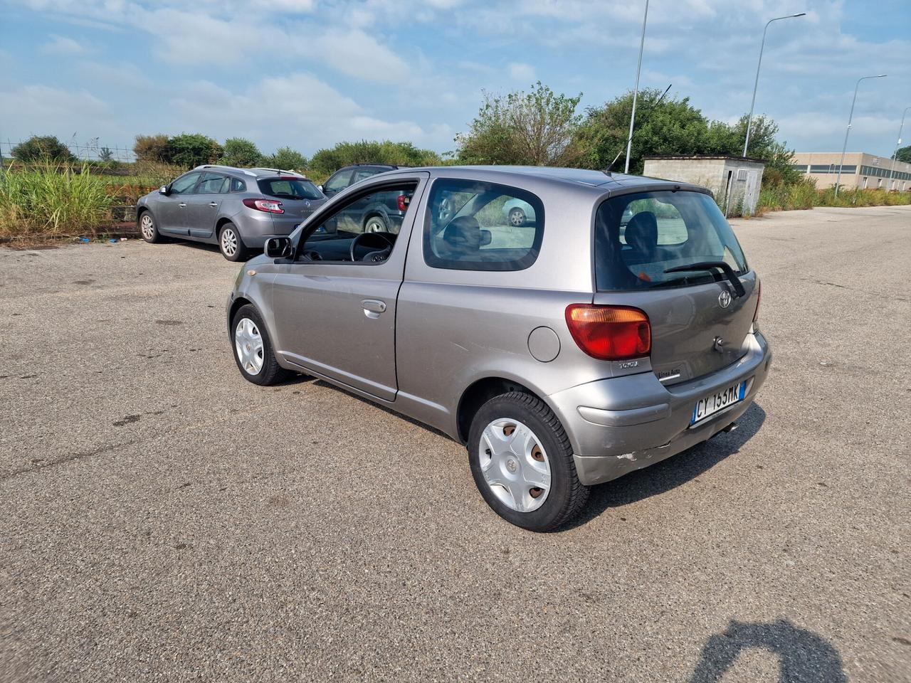 Toyota Yaris 1.0i 16V cat 3 porte Expo