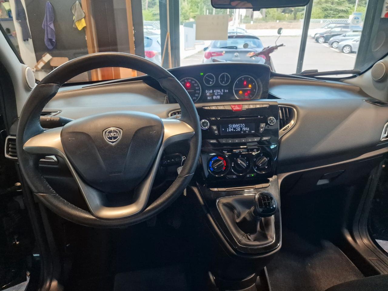 Lancia Ypsilon 1.3 MJT 50 mila chilometri
