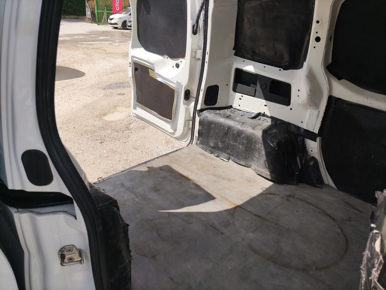 Fiat Fiorino QUBO 1.3 MJT 95CV SX (N1)