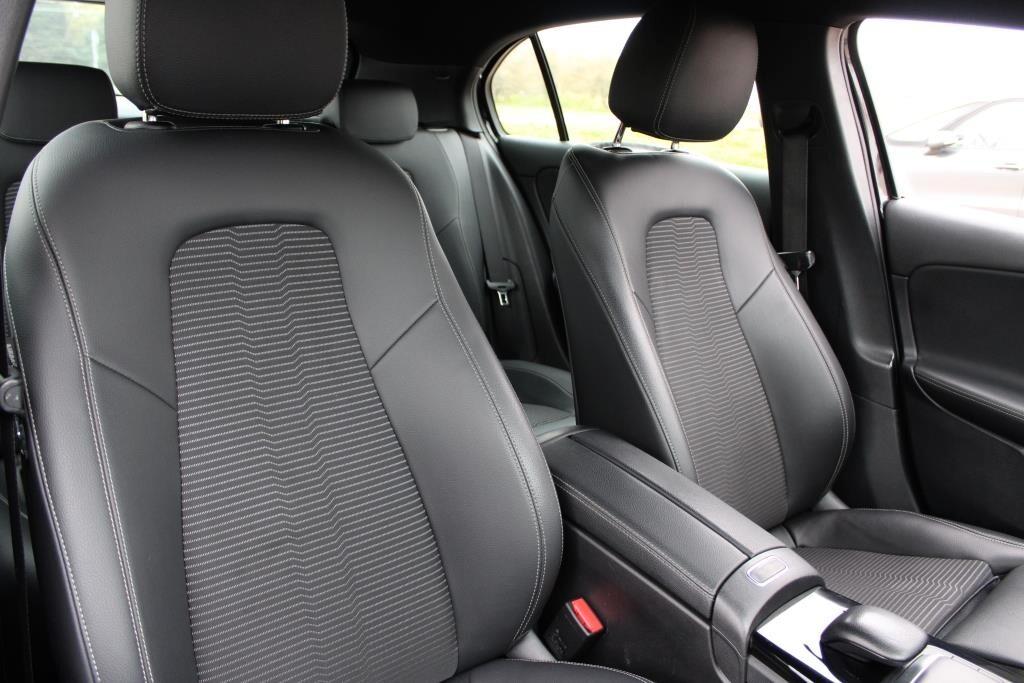 MERCEDES Classe A 180 d Aut. *FULL LED *Camera