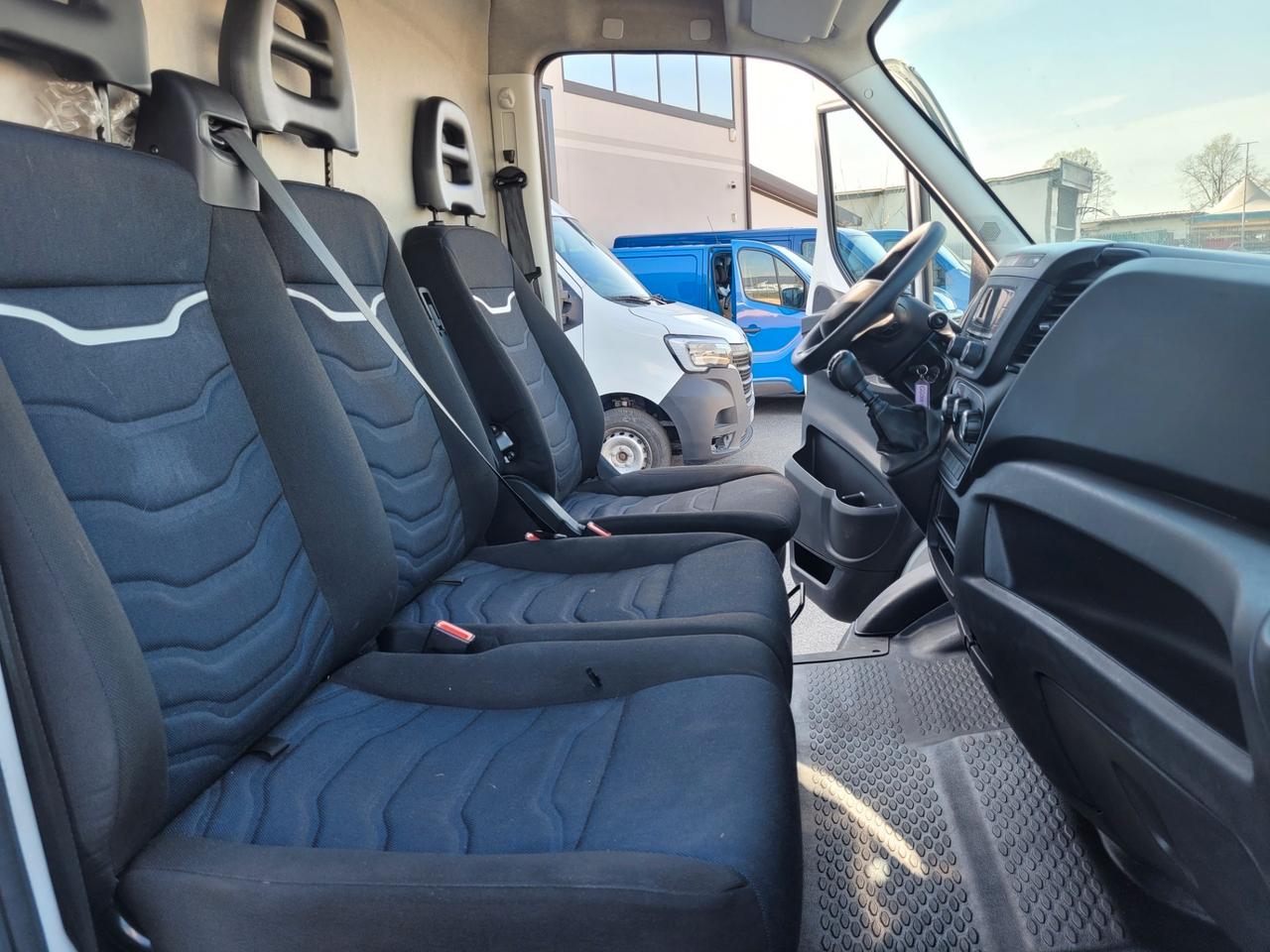 Iveco Daily L2H2