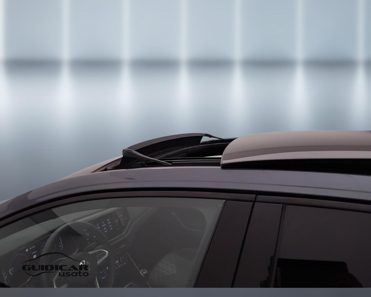 VOLKSWAGEN Taigo - Taigo 1.0 tsi R-Line 115cv