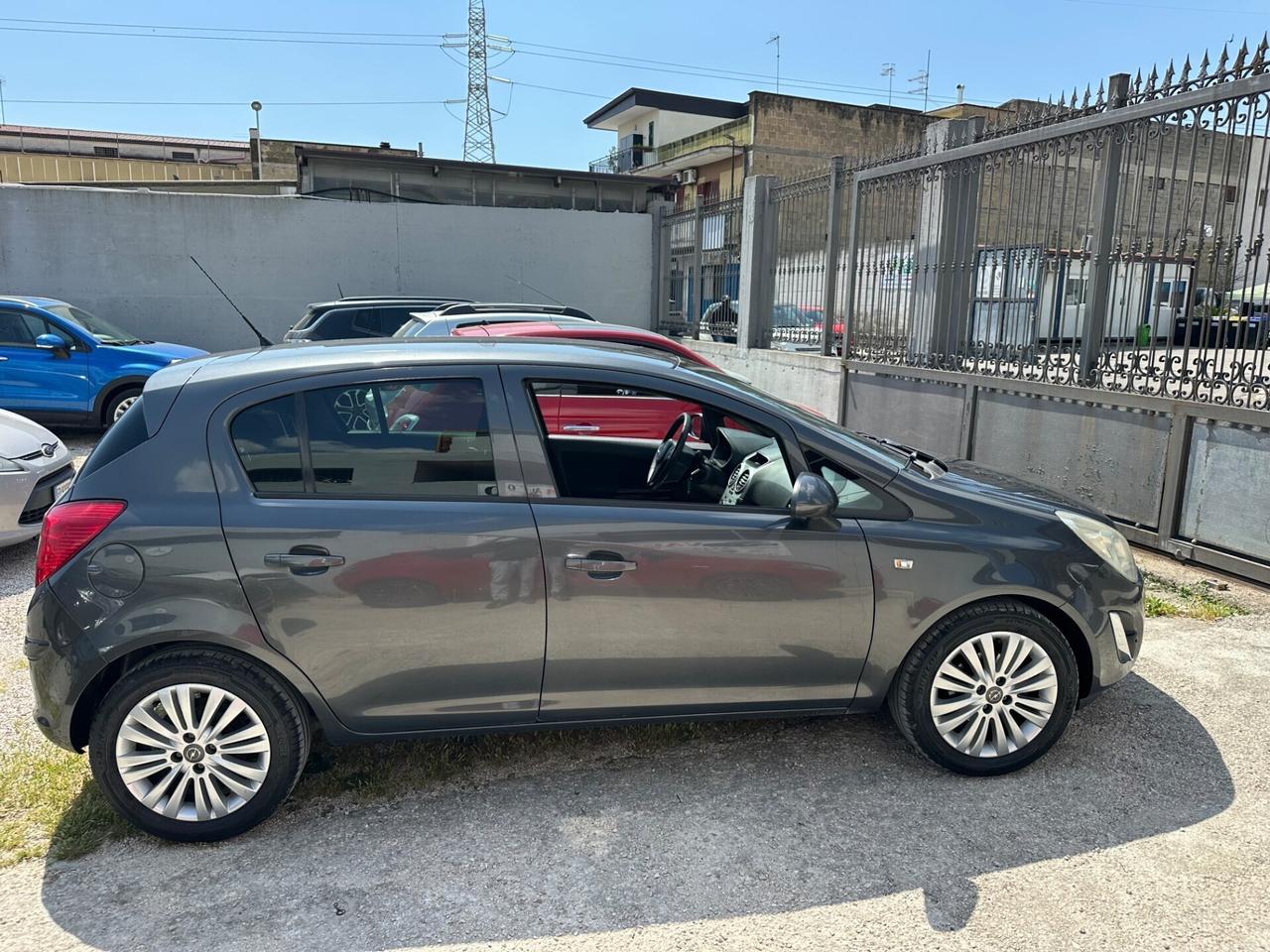 Opel Corsa 1.2 Benzina 85 Cv Cosmo Restyling