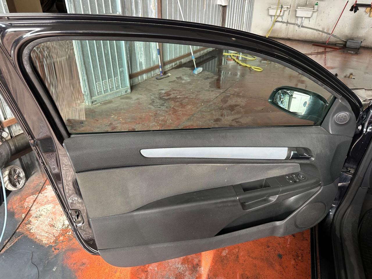 Opel Astra GTC 1.3 CDTI 3 porte Enjoy