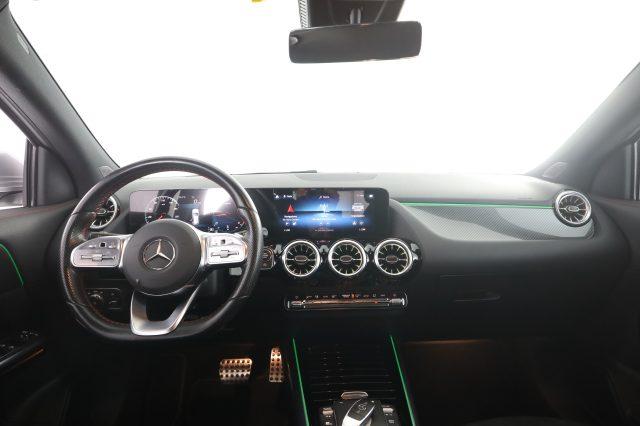MERCEDES-BENZ CLA sse GLA GLA 180 d Automatic Premium