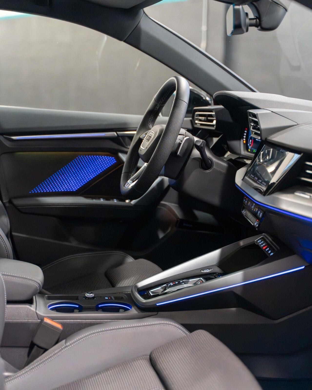 Audi A3 SPB 35 TDI 110 kW S tronic S line edition 19"/MATRIX/TETTO/SONOS