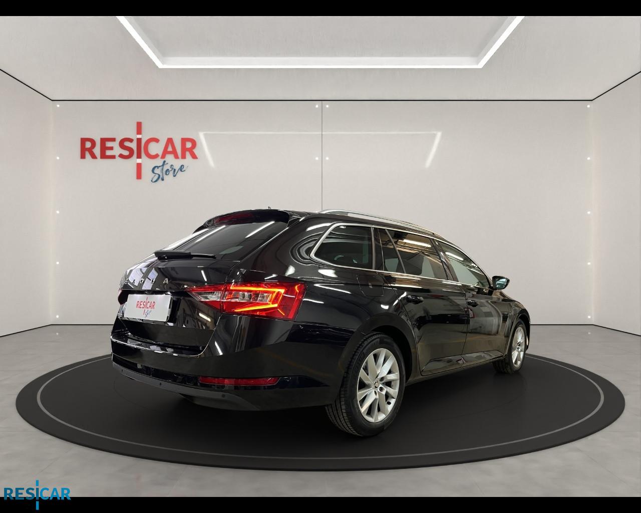 Skoda Superb Wagon 2.0 tdi evo Executive 150cv dsg