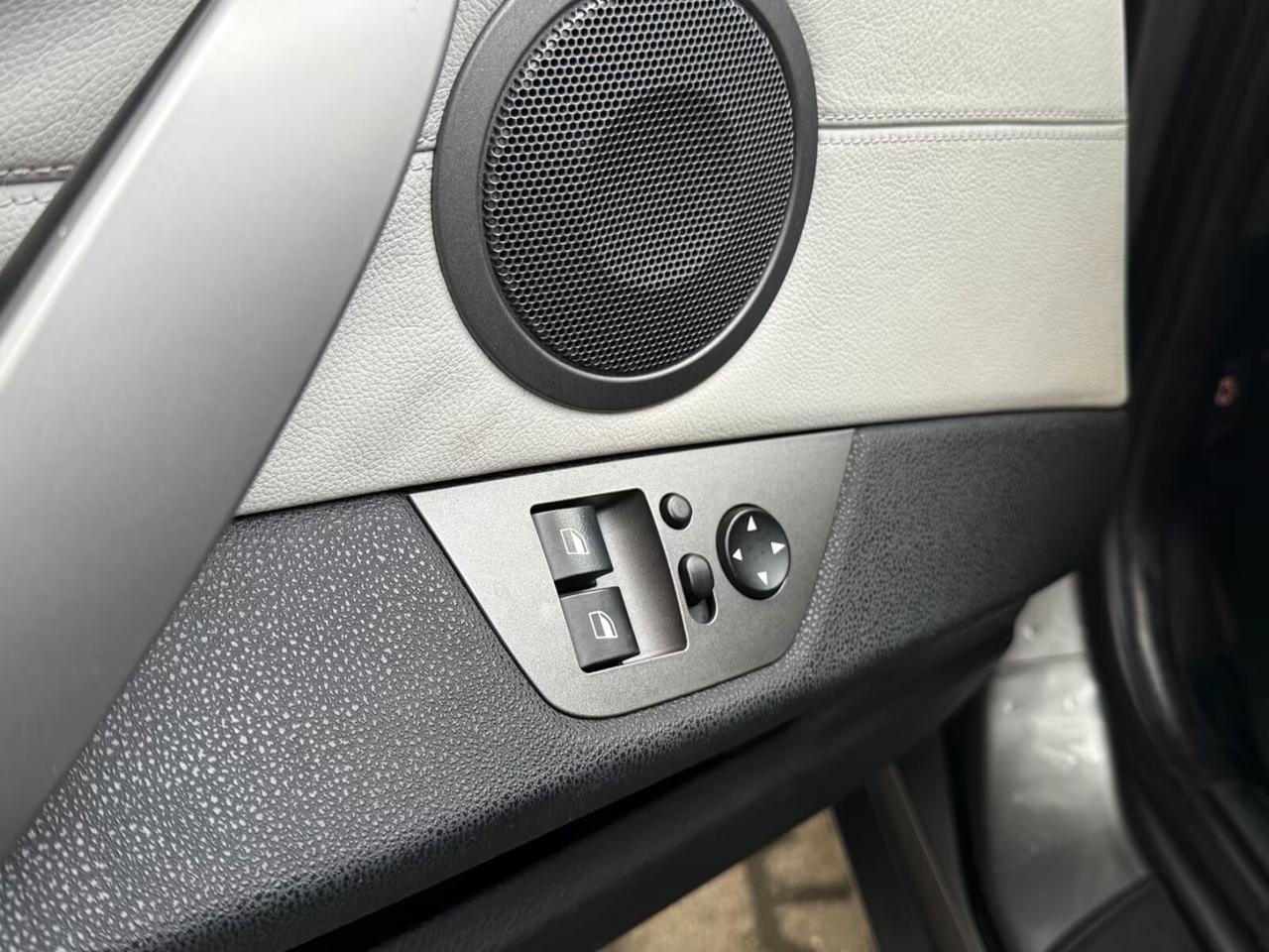 Bmw Z4 2.5i Roadster Aut.|PELLE|BI-XENON