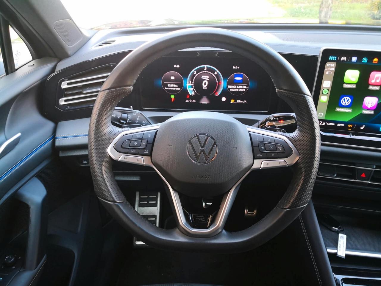 Volkswagen Tiguan 2.0 TDI 150 CV DSG R-Line ***TELECAMERA***SEDILI MASSAGGIANTI***