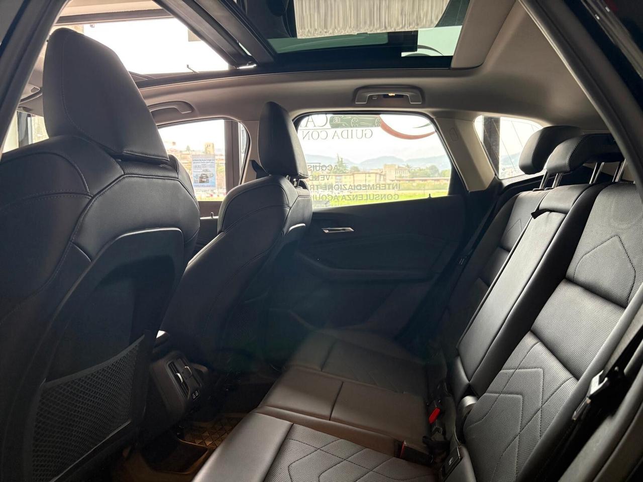 BMW 218d ACTIVE TOURER LUXURY AUTO