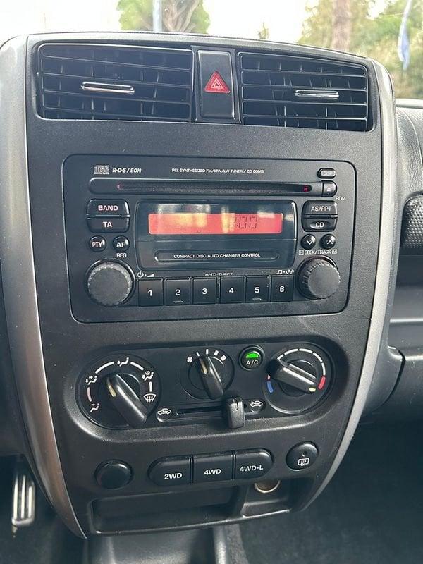 Suzuki Jimny 1.3 16v JLX 4WD gancio traino