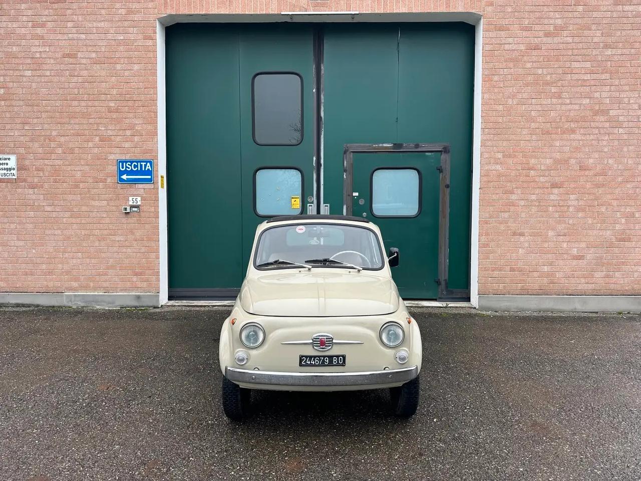 Fiat 500 F "8 bulloni"