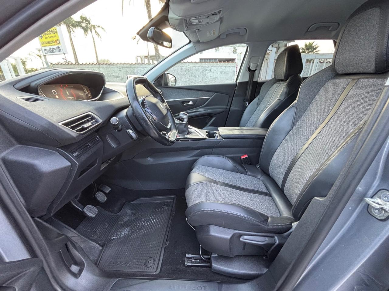 PEUGEOT 3008 1.5HDI 120CV FULL OPT PERFETTA