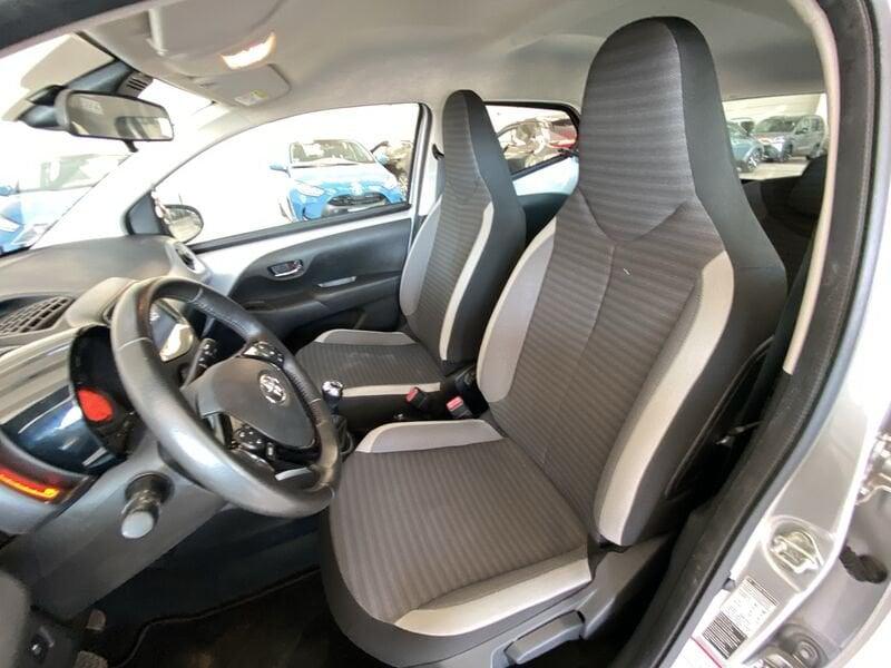 Toyota Aygo Aygo 1.0 VVT-i 72 CV 5 porte x-play