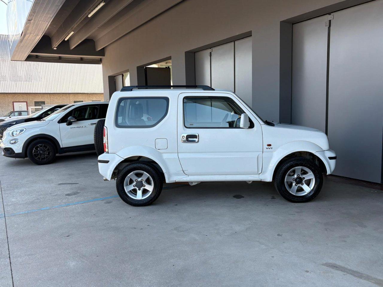 Suzuki Jimny 1.3 VVT GPL ( ASI )