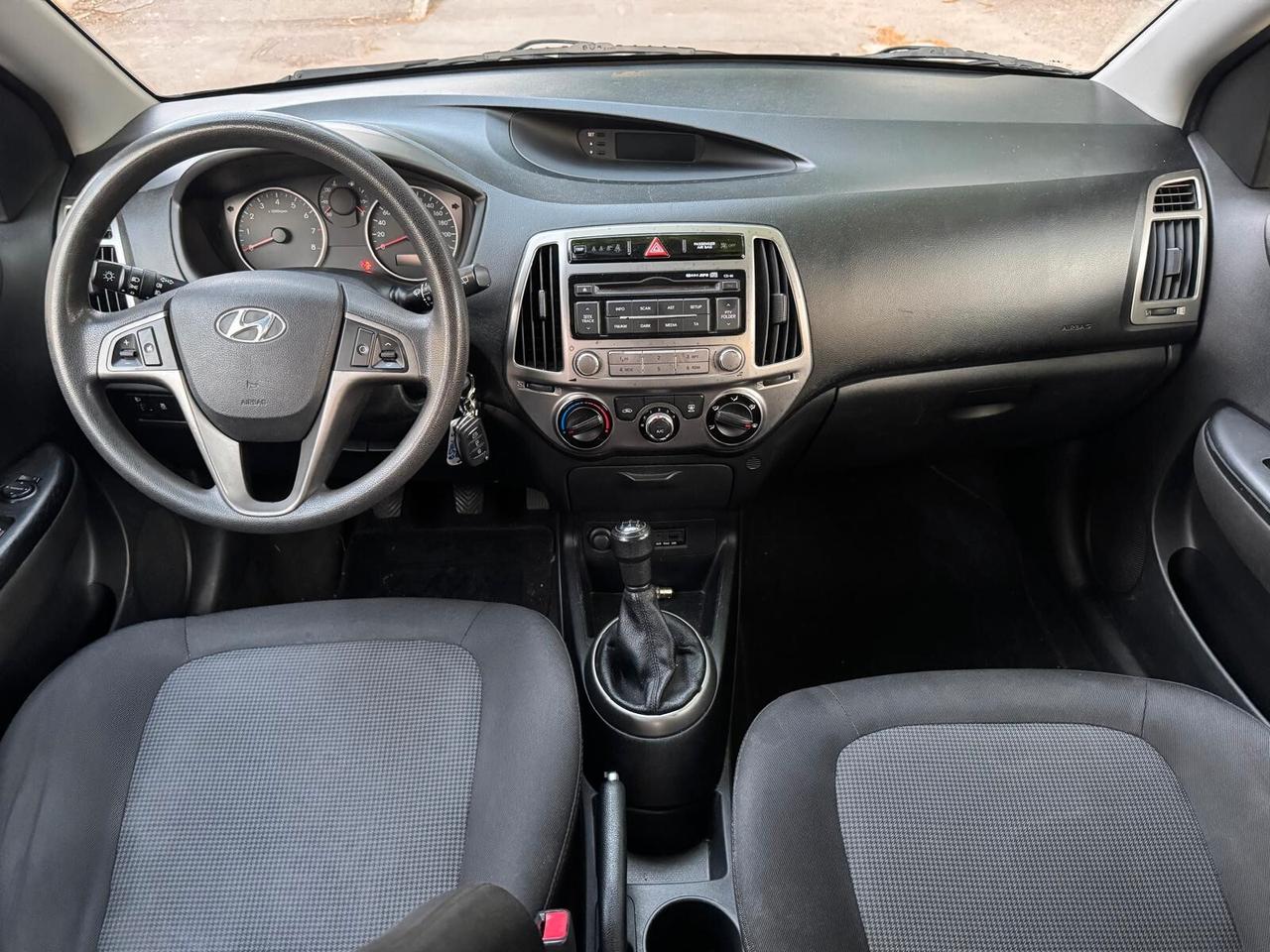 Hyundai i20 1.2 GPL 5 P NEOPATEN GARANZIA 12 MESI
