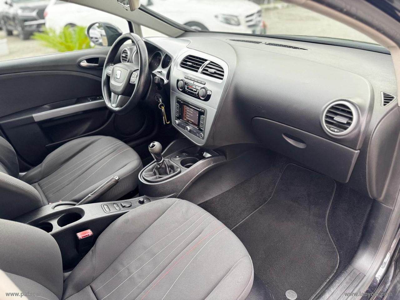 SEAT Leon 1.6 TDI CR Style