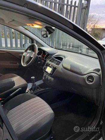 FIAT Punto 1.4 8V 5 porte Natural Power Street