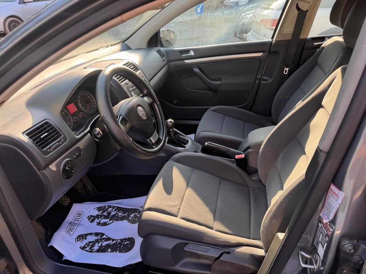 Volkswagen Golf 1.6 5p. Comfortline GARANZIA 1 ANNO