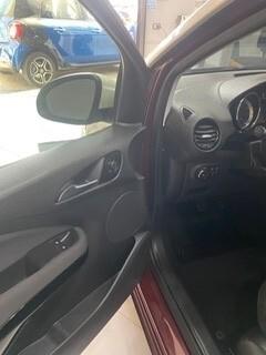 Opel Adam 1.2 70 CV Jam