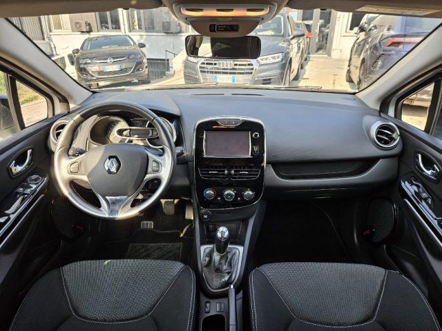 RENAULT Clio 1.2 75CV 5 porte