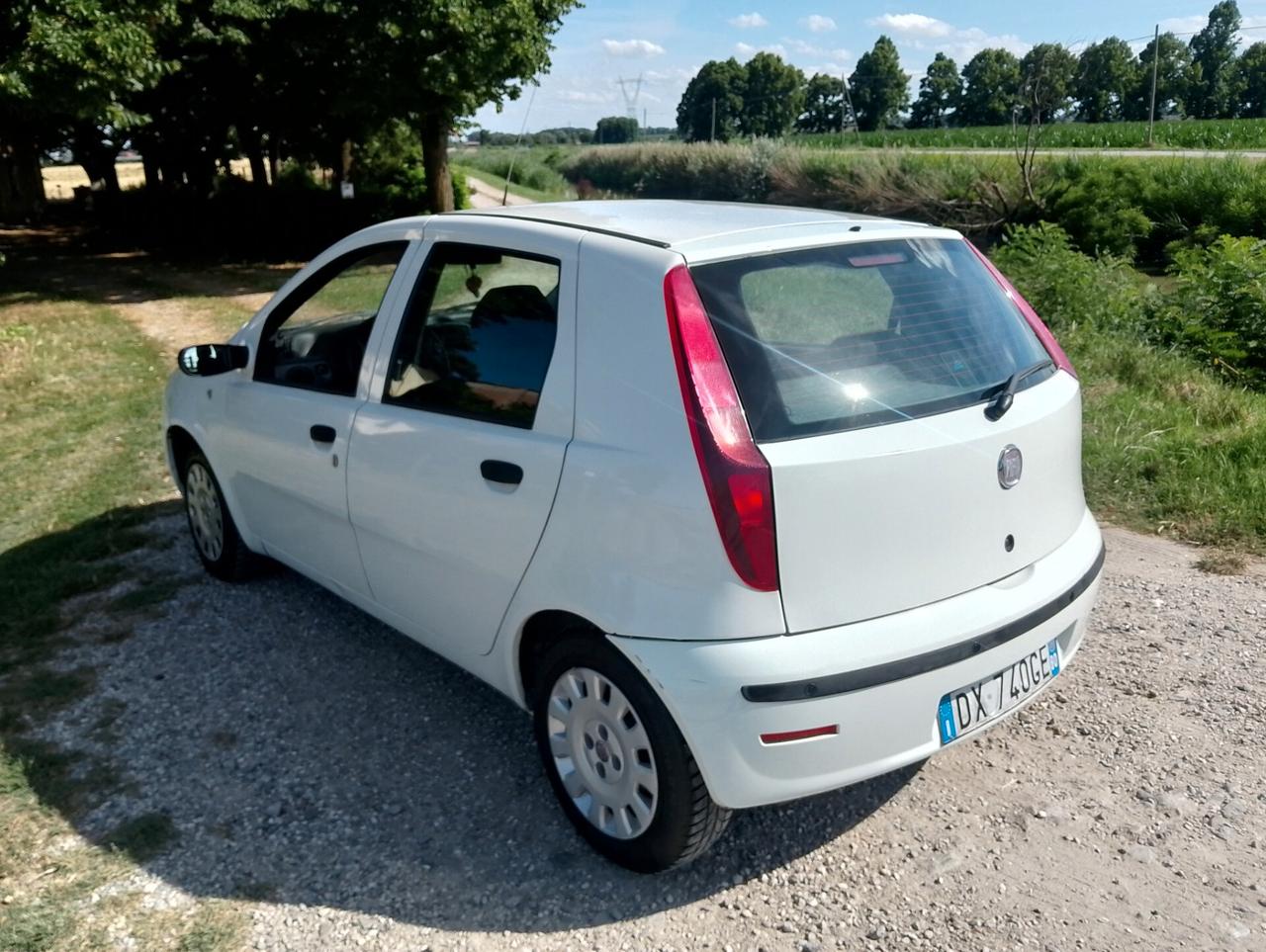 Fiat Punto Classic 1.2 cc benzina metano unica proprietaria 144.000 km auto perfetta