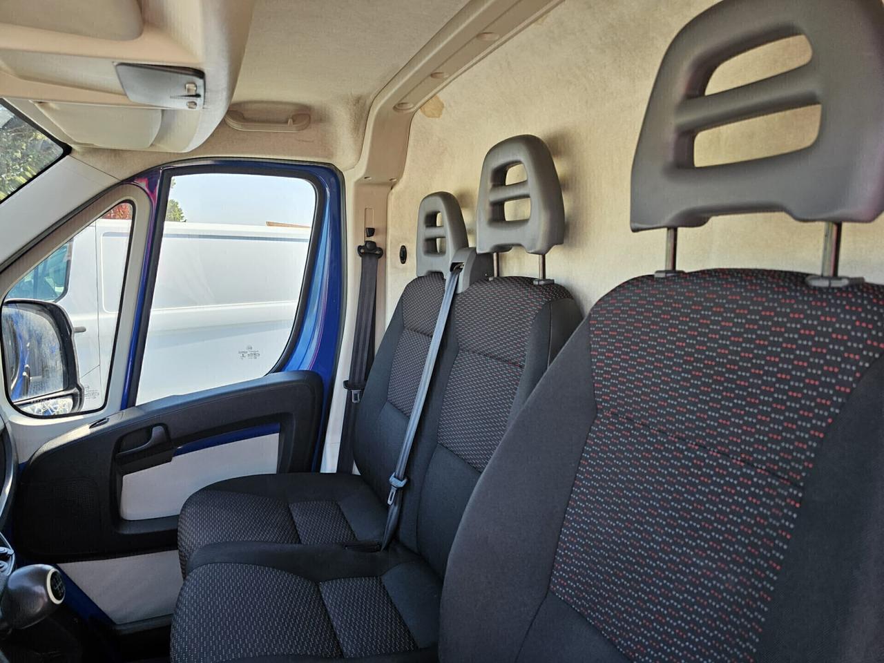 Peugeot Boxer 333 2.0 BlueHDi 130CV PM-TN