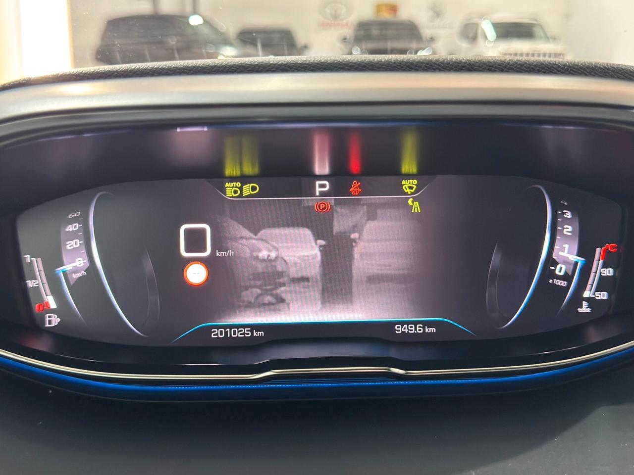 Peugeot 3008 BlueHDi 130 S&S EAT8 Active Pack