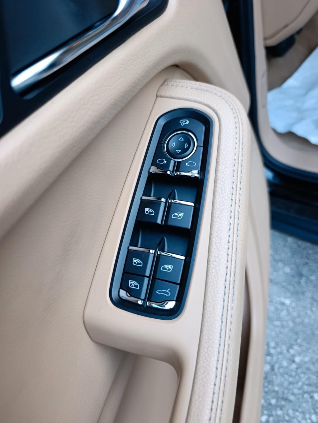 Porsche Macan 3.0 S Diesel Tetto 2016