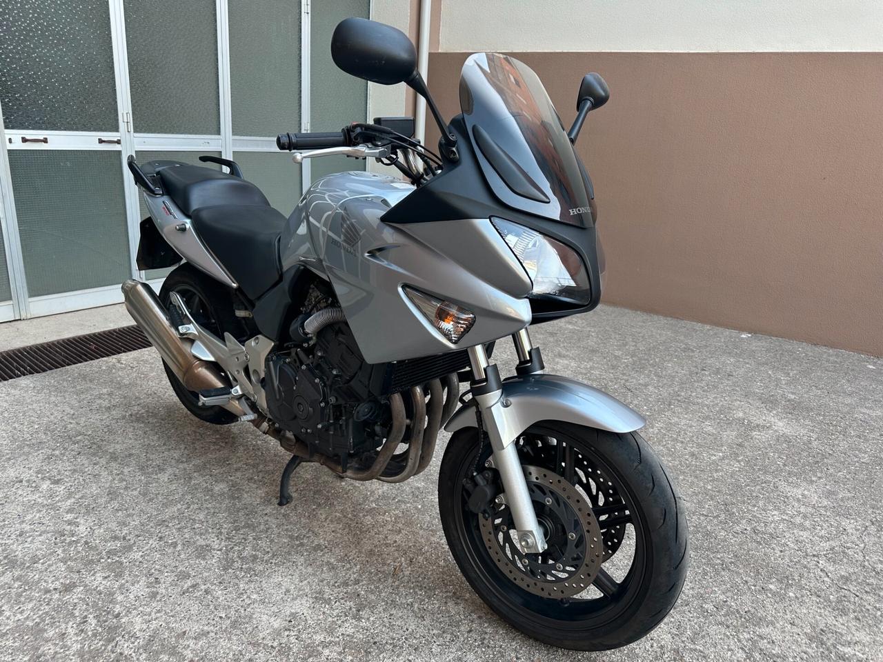 Honda CBF 600