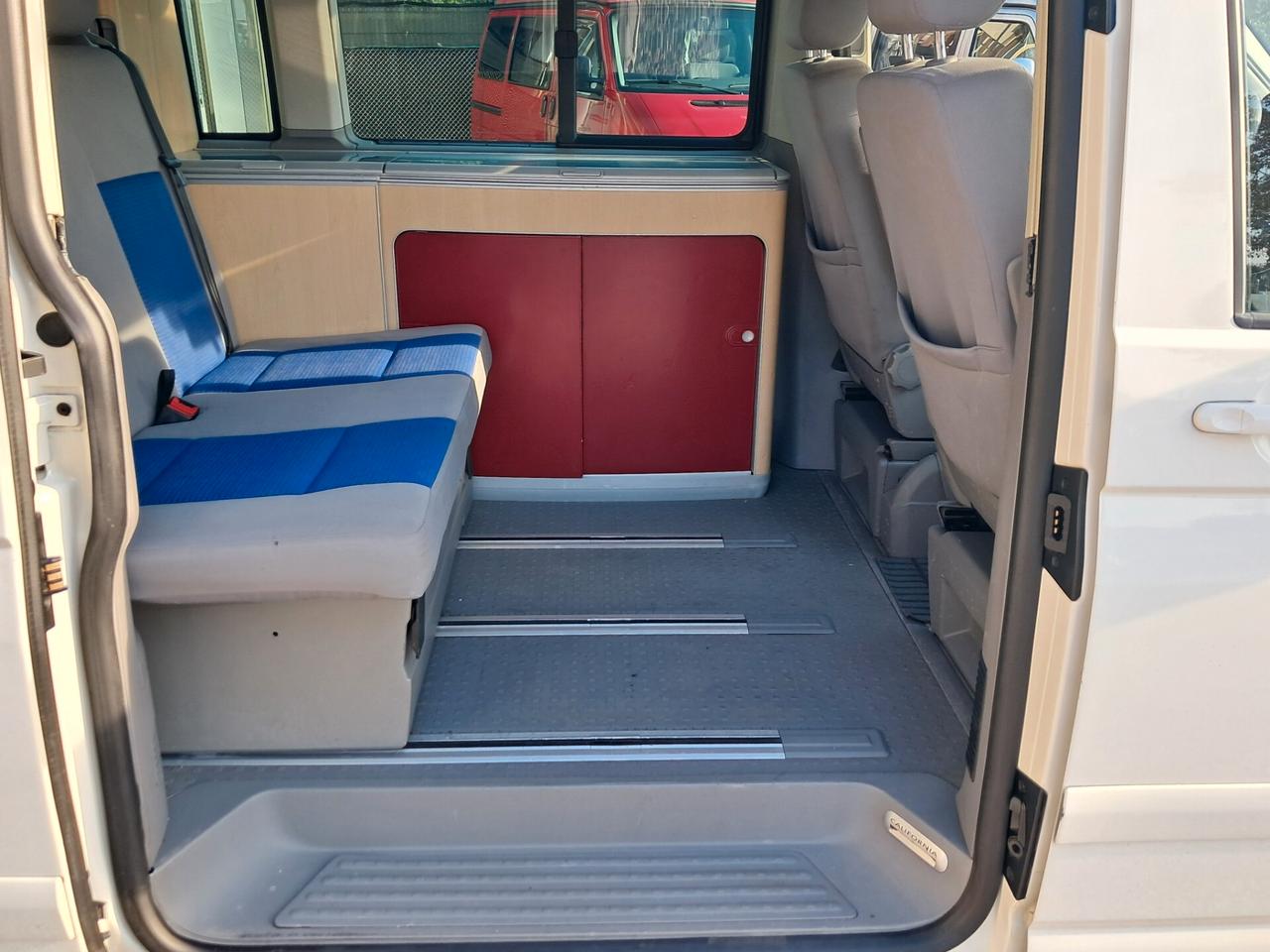 VOLKSWAGEN T5 CALIFORNIA CONFORTLINE 131 CV