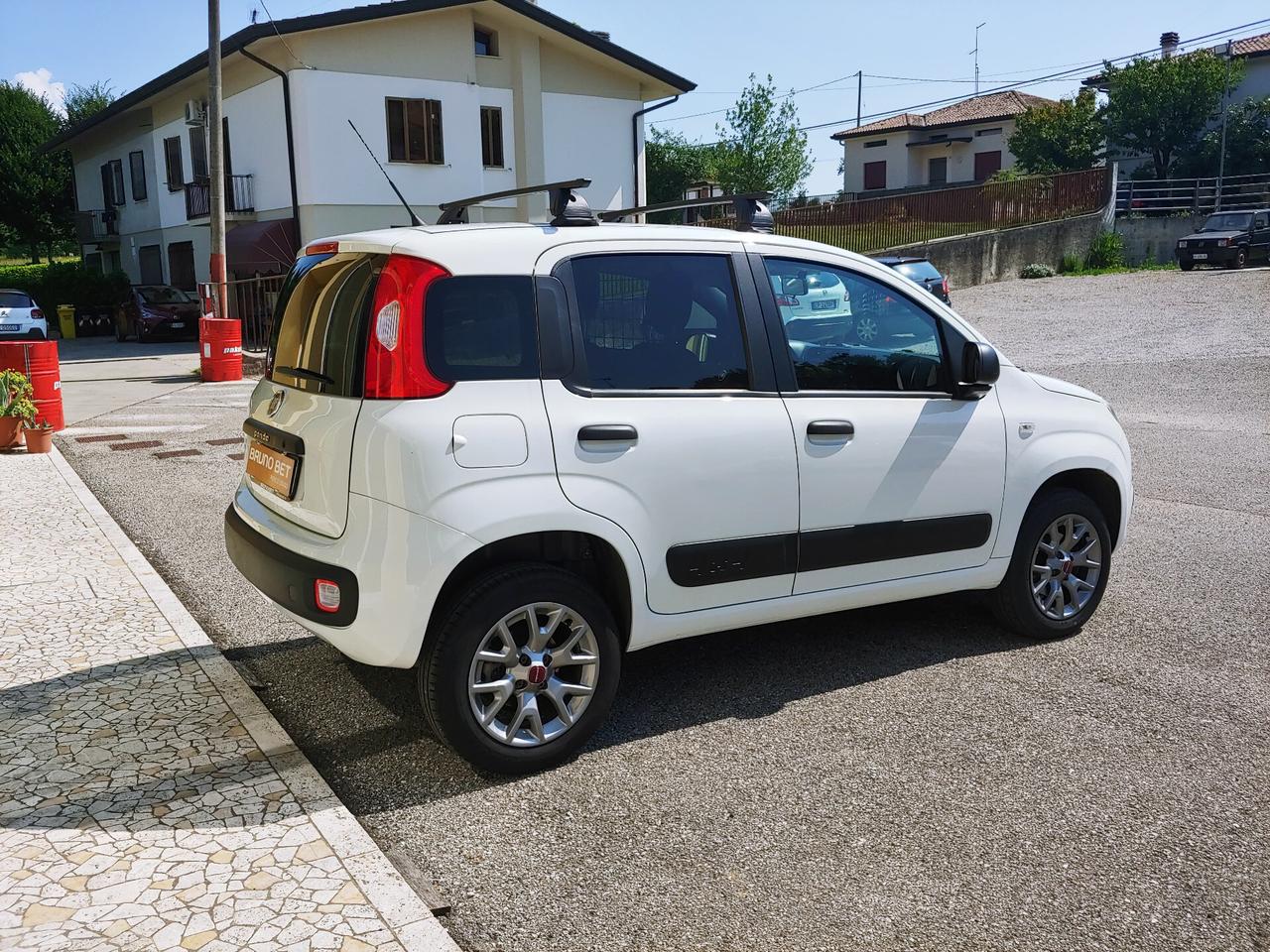FIAT PANDA- VAN-s&s-turbo-TWINAIR-0.9-4X4- USO STRADALE