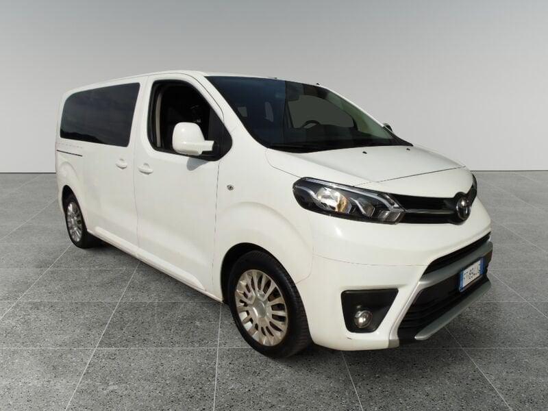 Toyota Proace Verso 2.0D 150 CV L1 D Lounge TAGLIANDI TOYOTA IN OTTIMO STATO