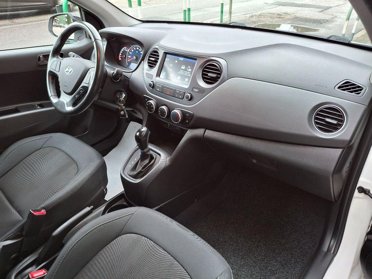 HYUNDAI - i10 - 1.0 MPI Tech A/T