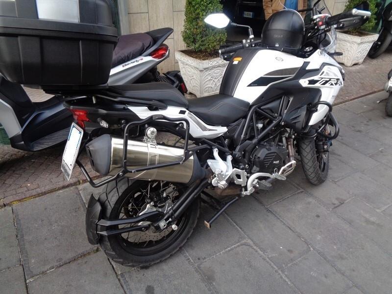 Benelli TRK 502 X