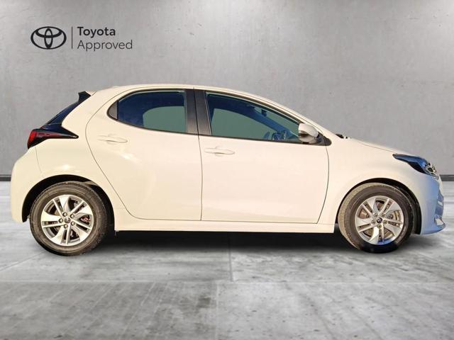 TOYOTA Yaris 1.5 Hybrid 5 porte Active