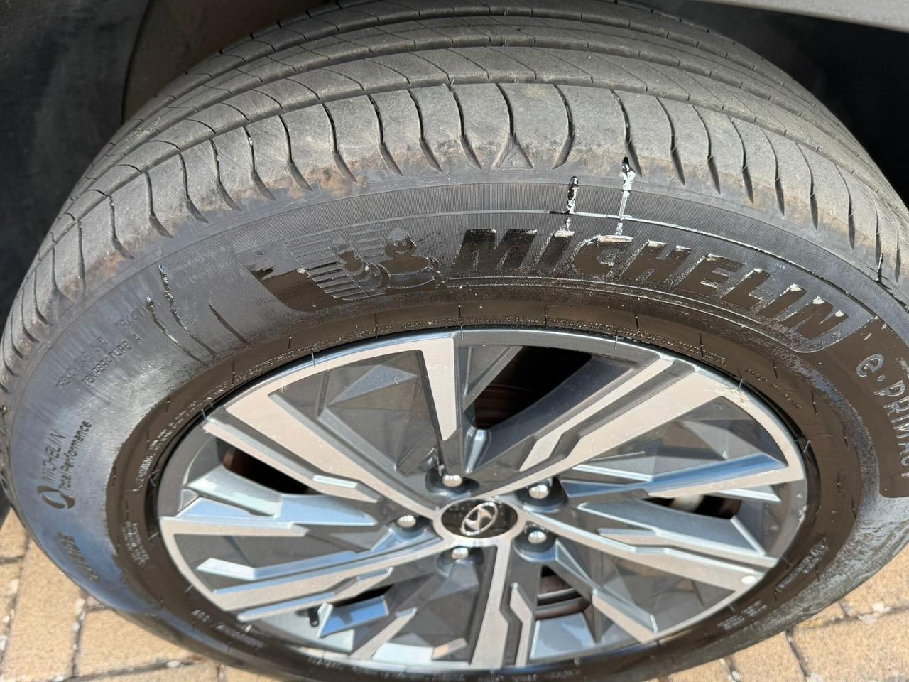 Hyundai Tucson 1.6 HEV aut. XLine