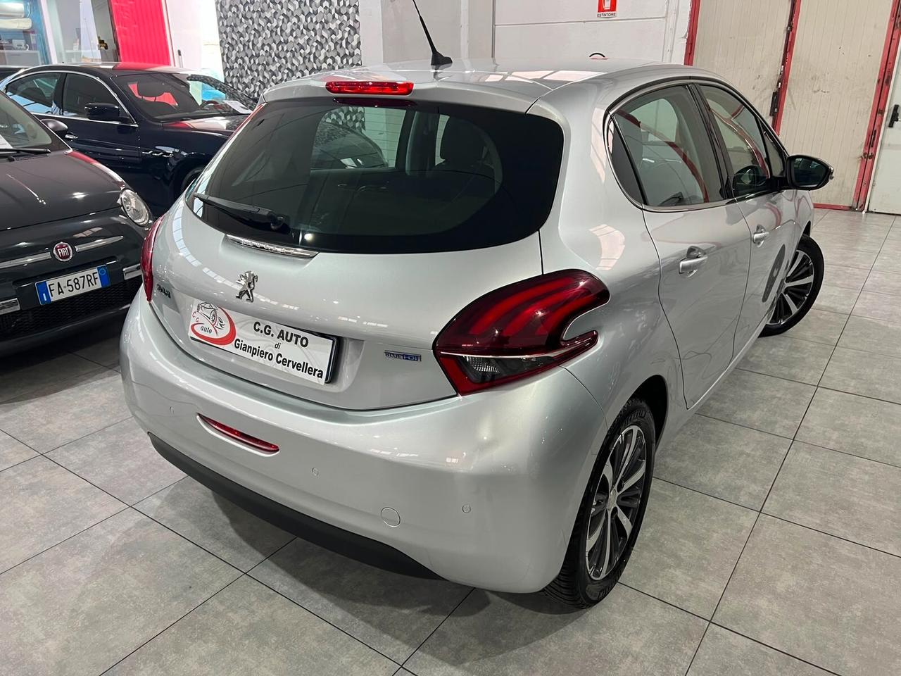 Peugeot 208 1.6 75 - ALLURE - 2016