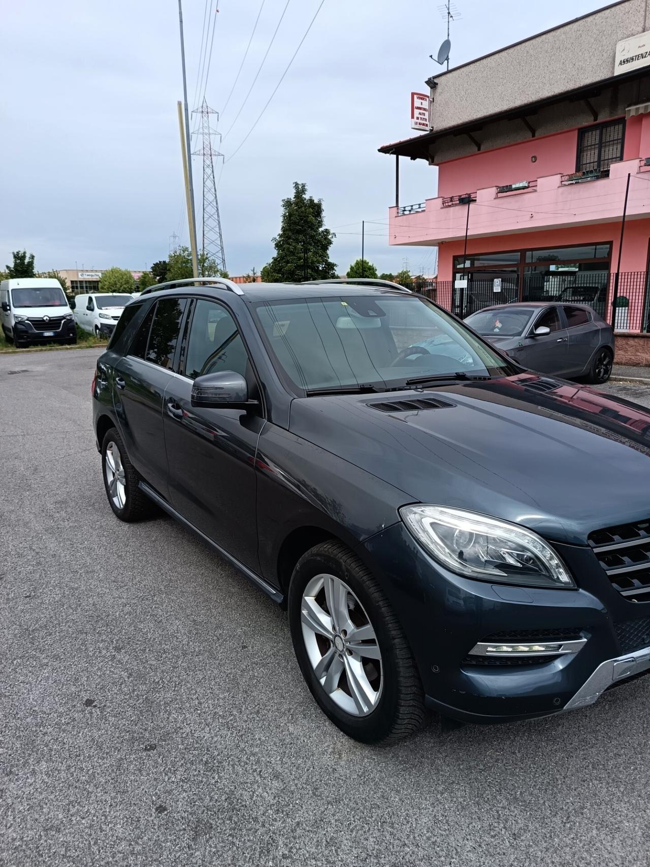 Mercedes-benz ML 250 350 BlueTEC 4Matic Sport