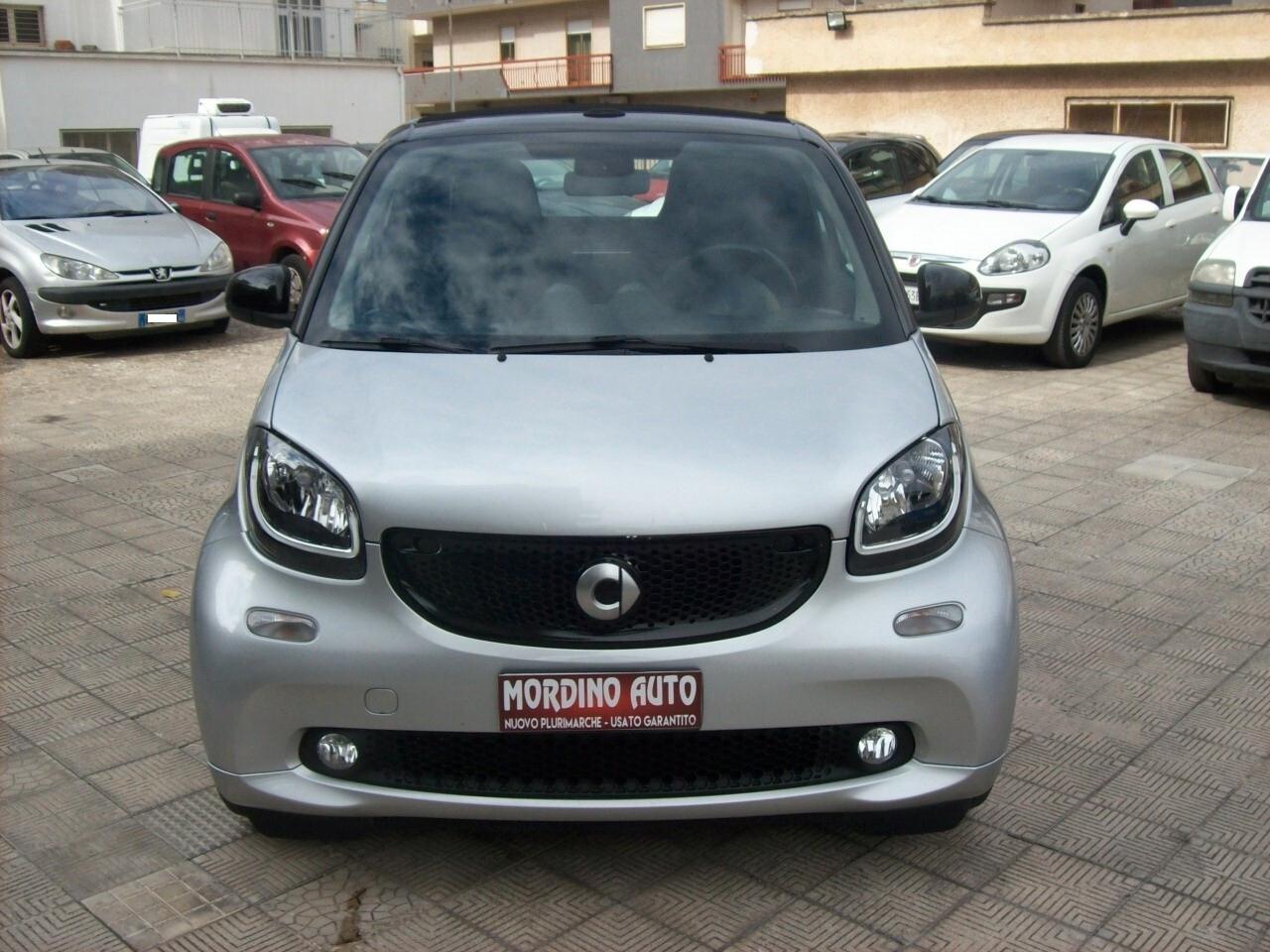 Smart ForTwo Cabrio 1.0 twinamic 71CV Passion