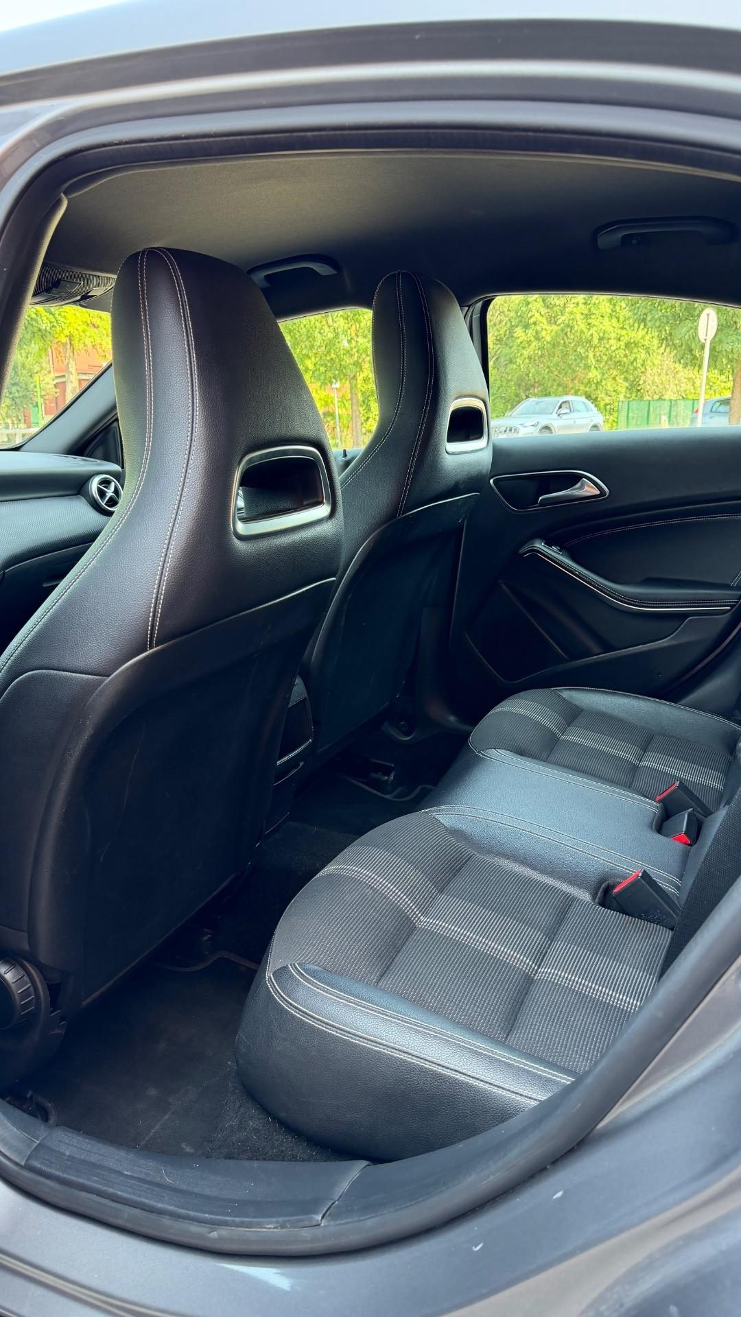 Mercedes-benz A 220 d Automatic 4Matic Sport