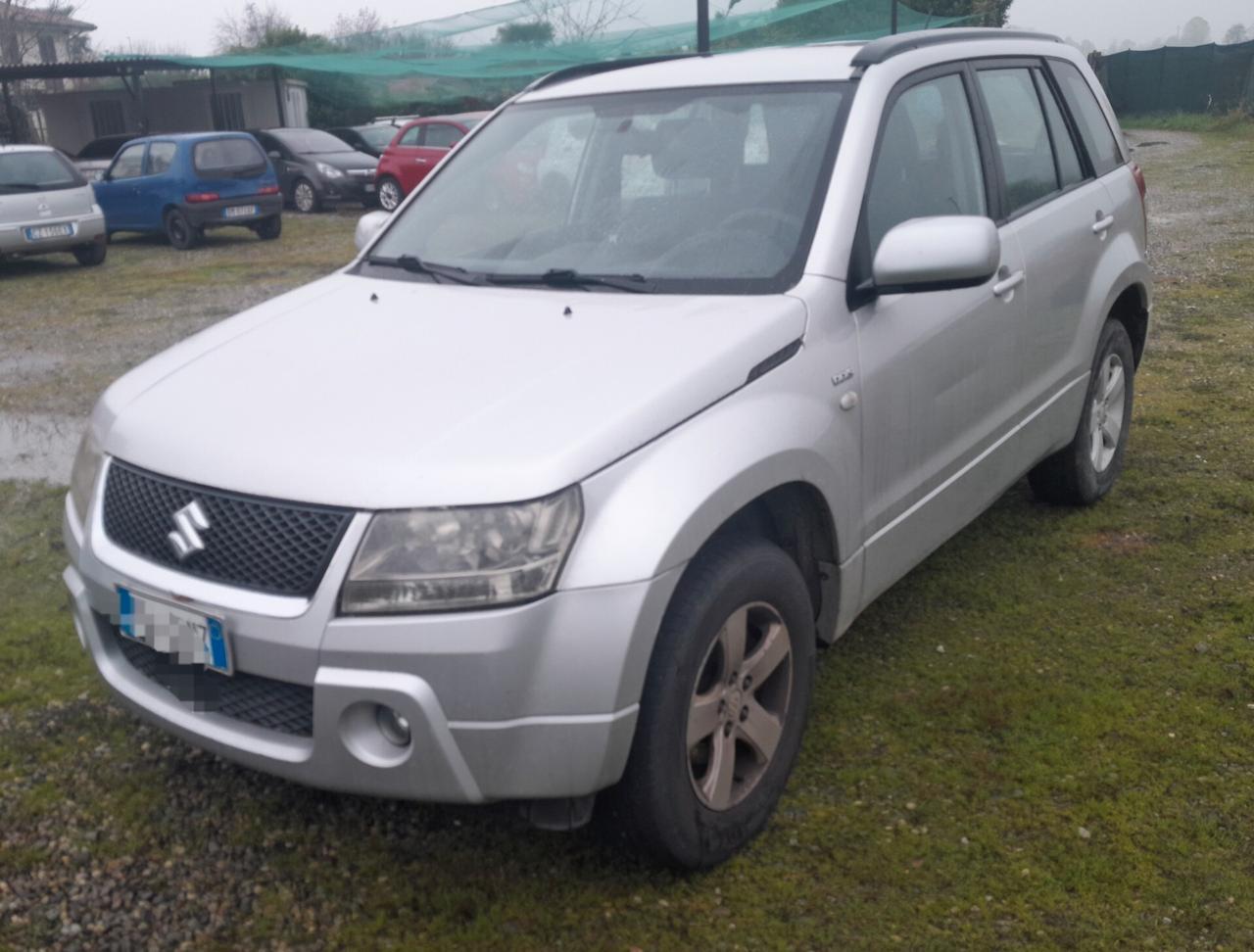 Suzuki Grand Vitara 1.9 DDiS 5 porte