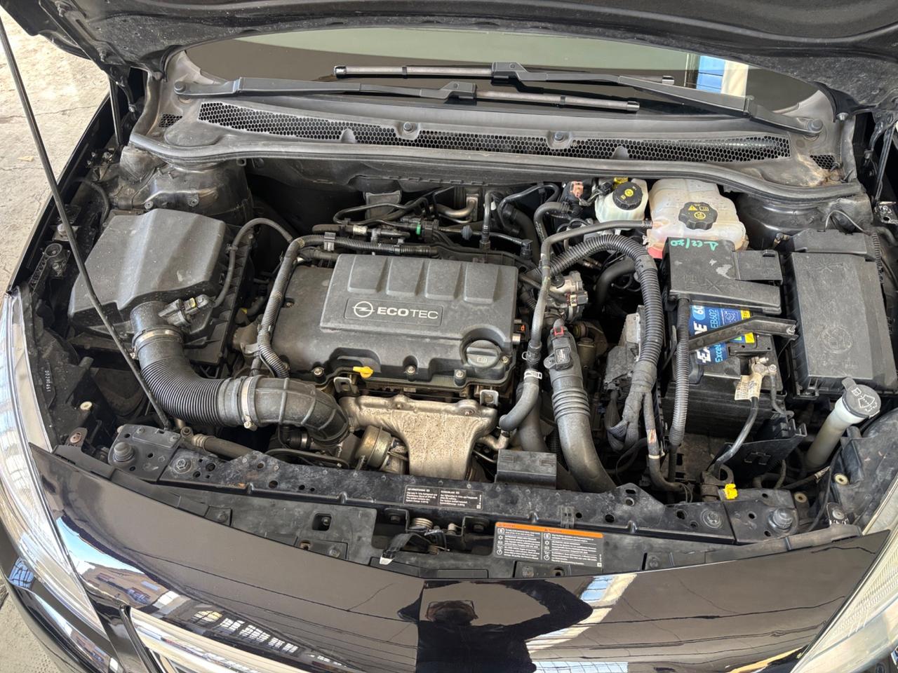 Opel Astra 1.4 Turbo 140CV 5 porte Cosmo