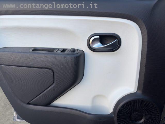 RENAULT Twingo TCe 90 CV EDC Lovely