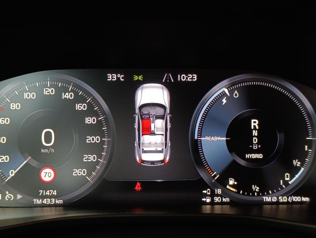 Volvo XC40 1.5 t4 phev R-design auto my21