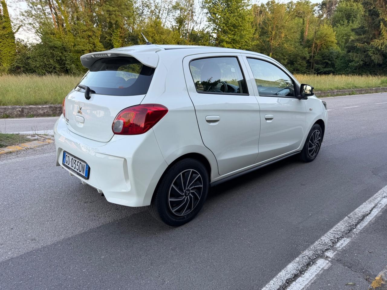 Mitsubishi Space Star 1.0 ClearTec Intense NAVI