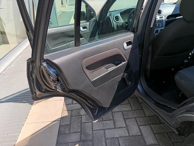 FORD Fusion 1.4 16V 5p. Titanium