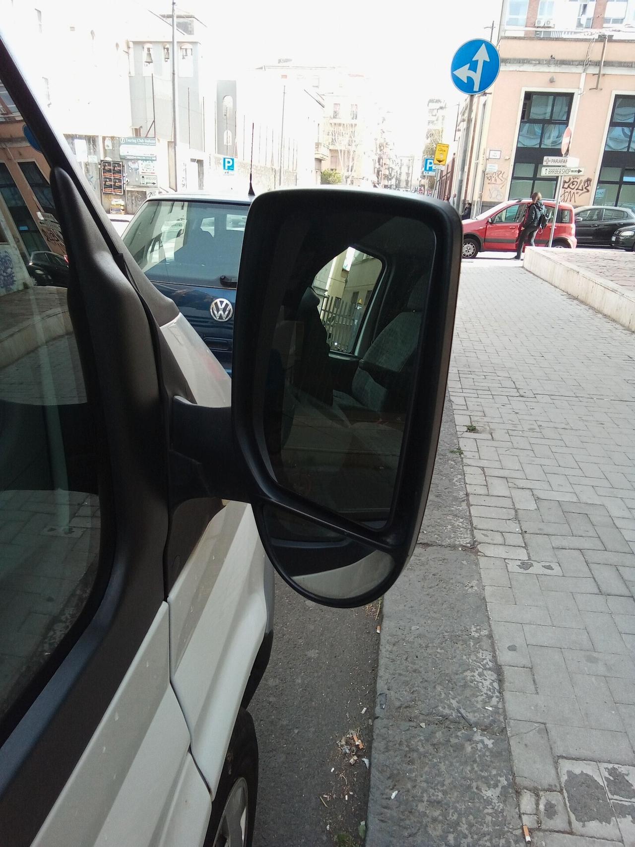 FORD TRANSIT 2.2 TDCI TREND 9 POSTI – 120.000 KM – GANCIO TRAINO – GARANZIA – PARI AL NUOVO