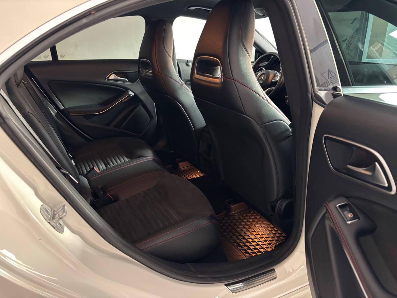 Mercedes-benz CLA 200 CDI Premium amg